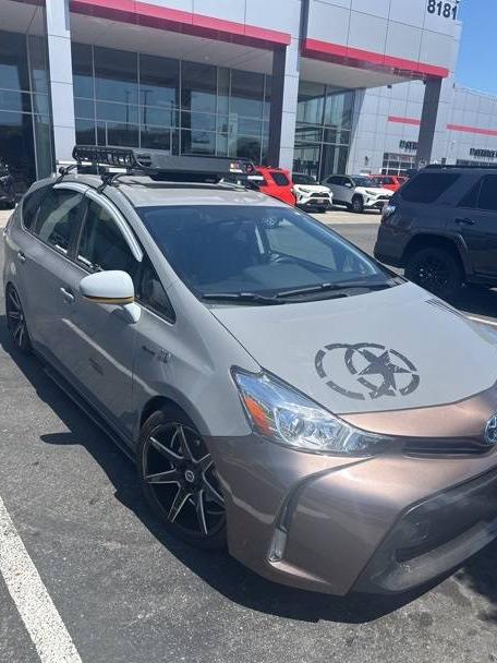 TOYOTA PRIUS V 2015 JTDZN3EU6FJ035893 image